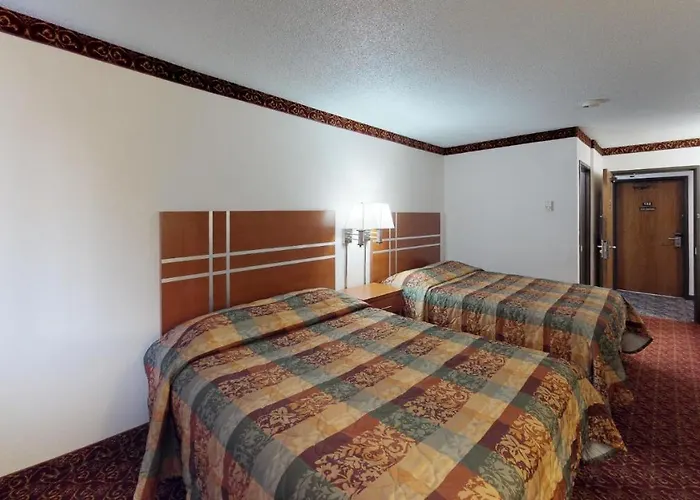 Waconia Inn And Suites