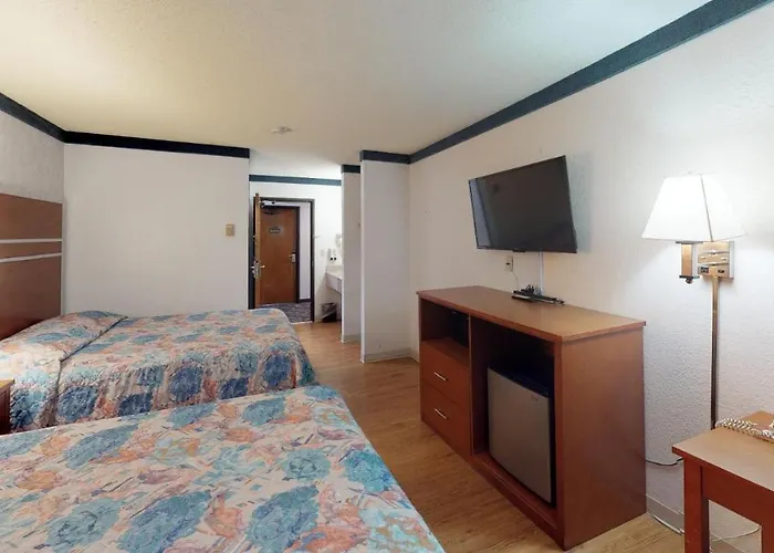 Waconia Inn And Suites